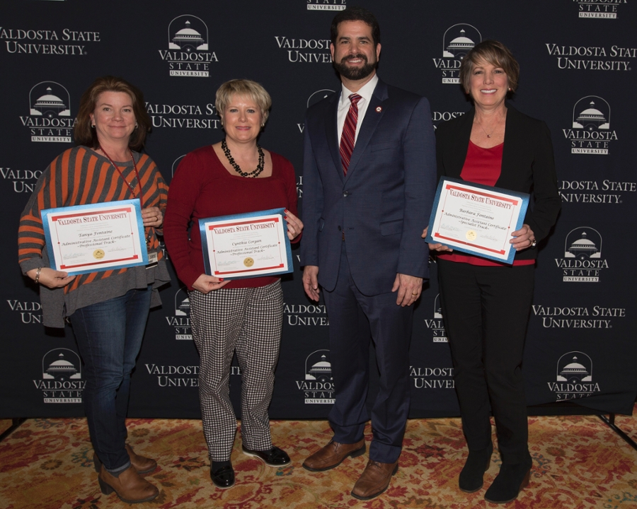 Administrative Assistant Certificate Recipients